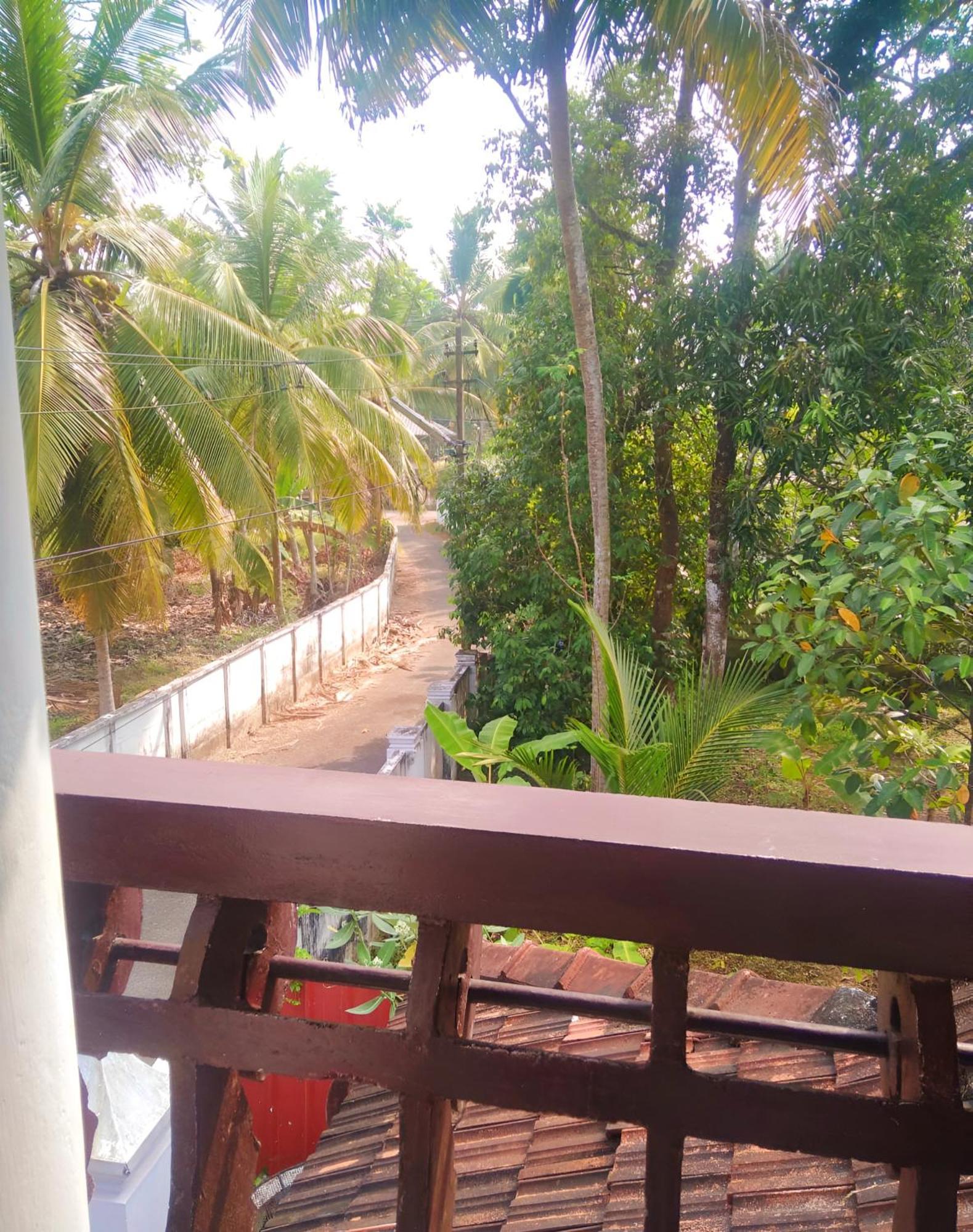 Thachattu Homestay Vaikom 外观 照片