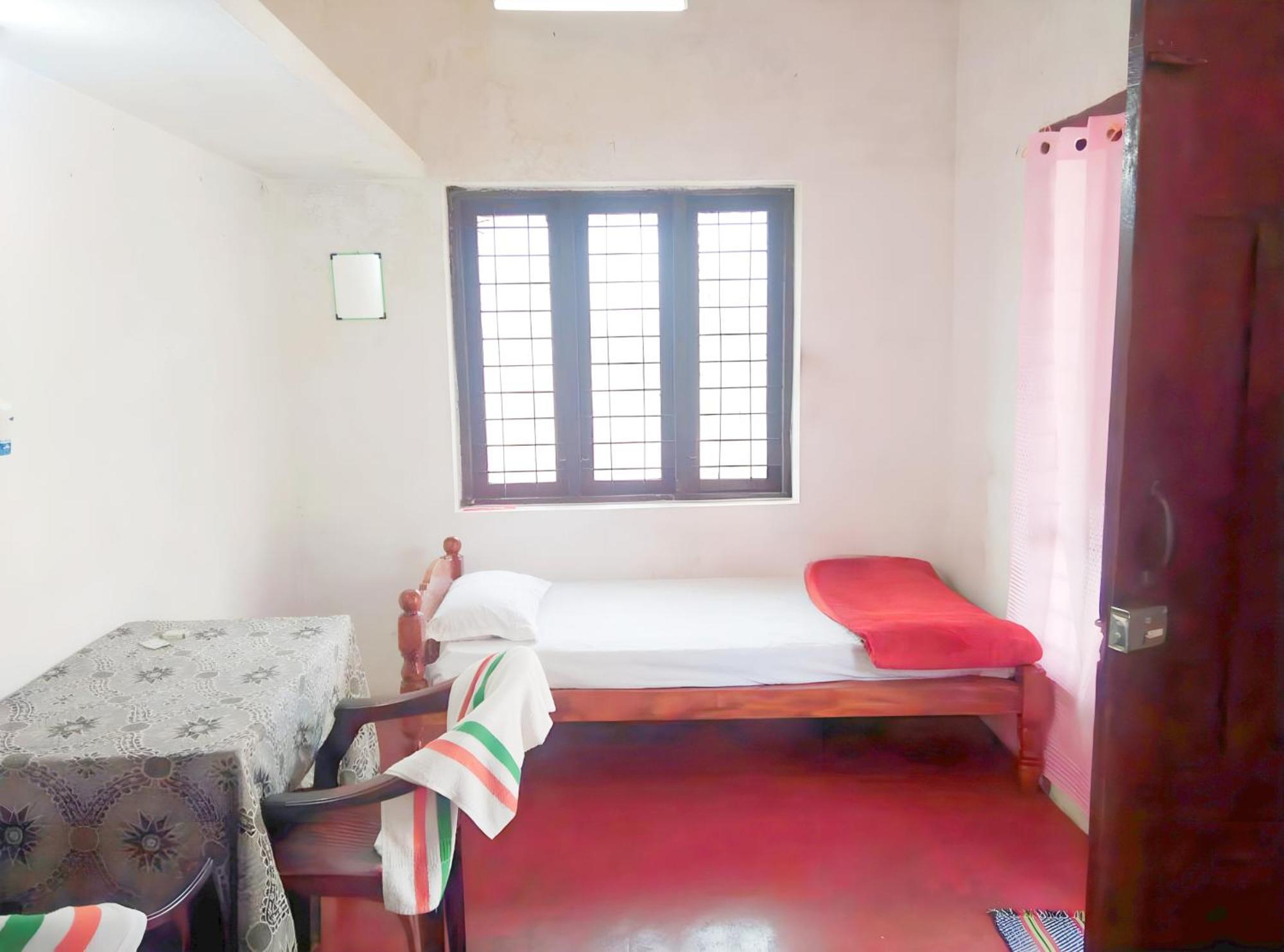 Thachattu Homestay Vaikom 外观 照片